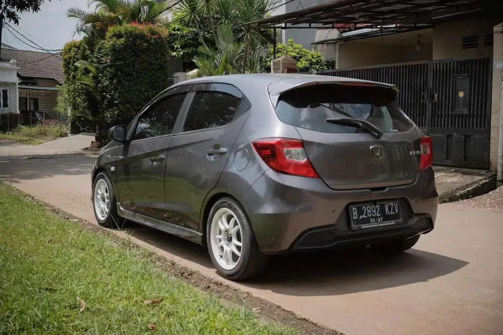Honda Brio Satya 2022 kondisi istimewa pemakaian pribadi