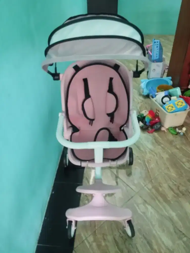 Stroller bayi baru