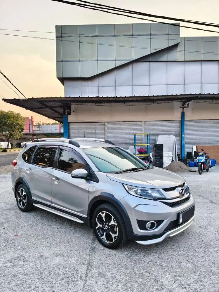 Honda BR-V 2016 Bensin