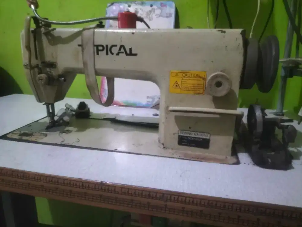 D jual mesin jahit  merk tipikal ketok
