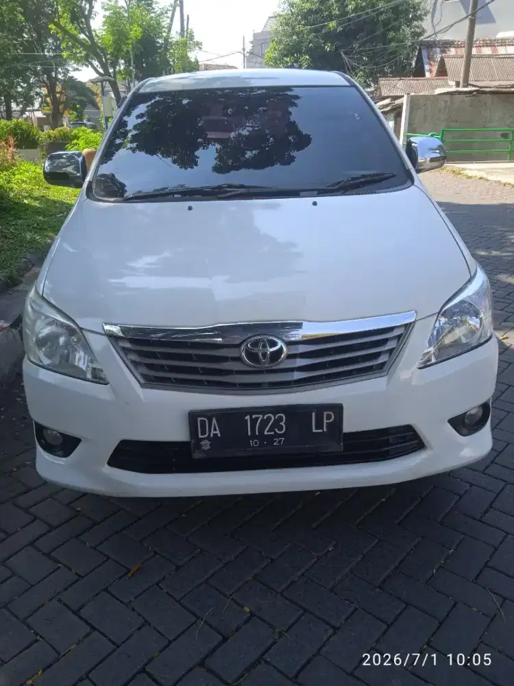 Dijual CPT Innova bensin tepe G th2013 istw SPT baru siap pakai murah
