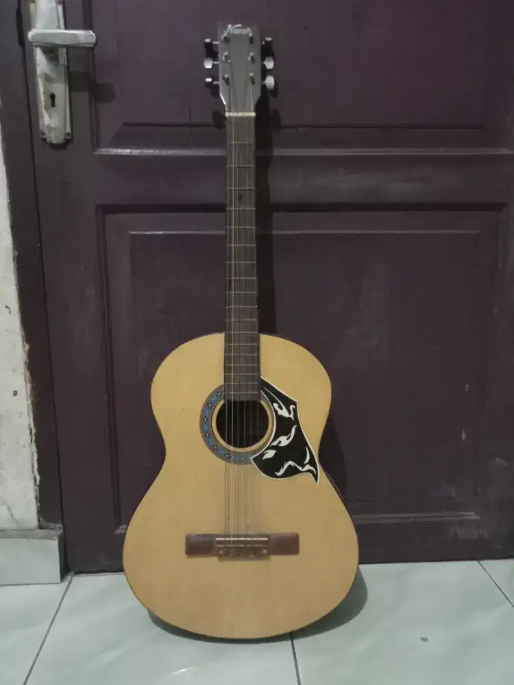 Gitar dari kapok