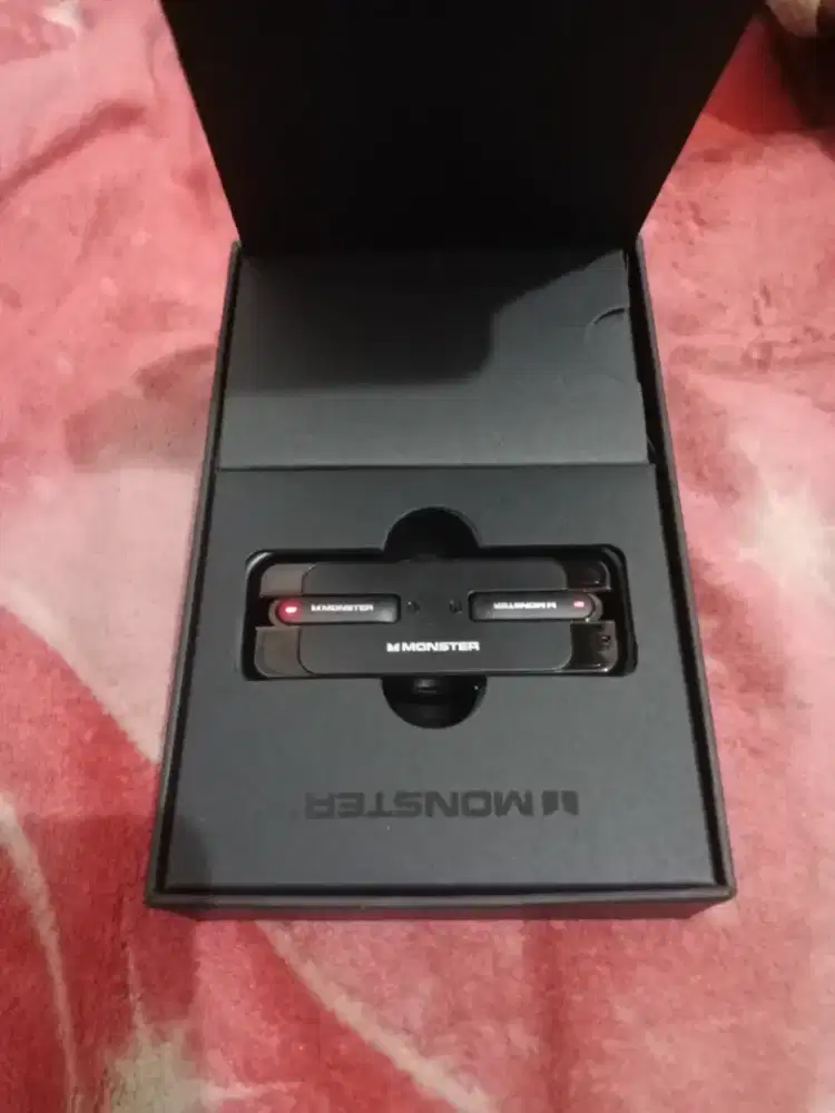 Jual Cepat lagi BU TWS MONSTER XKT08