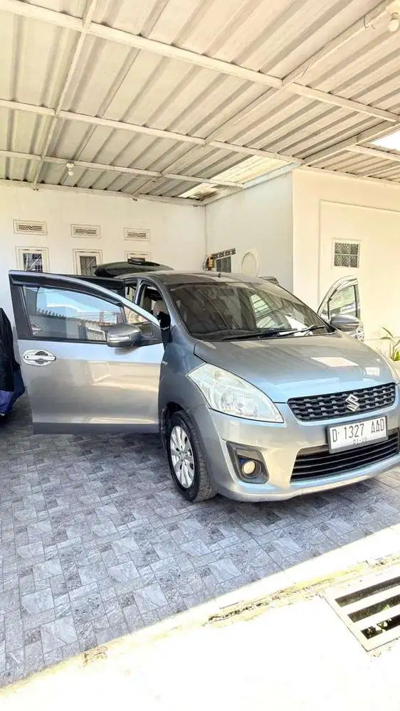Suzuki Ertiga 2012 Bensin abu abu