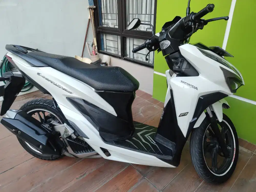 Dijual Honda Vario 150 2018 Putih | Siap Pakai  | Surat Lengkap