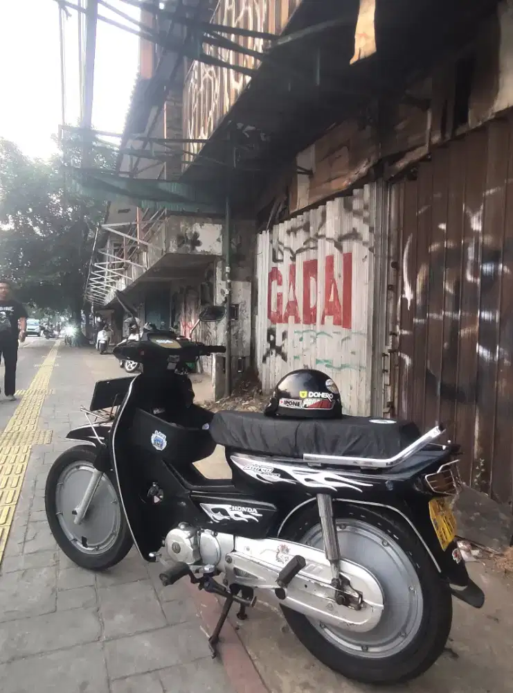 HONDA ASTREA LEGENDA 2003