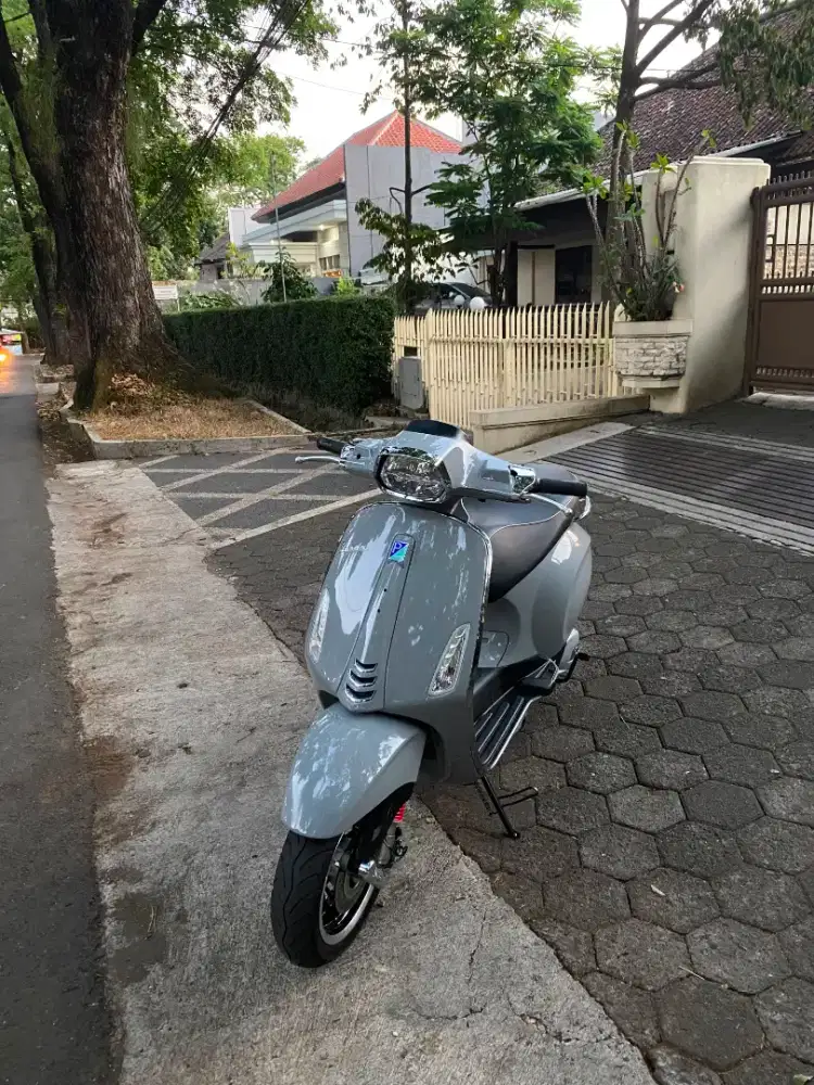 Vespa Sprint ABS 2024 Low Kilometer