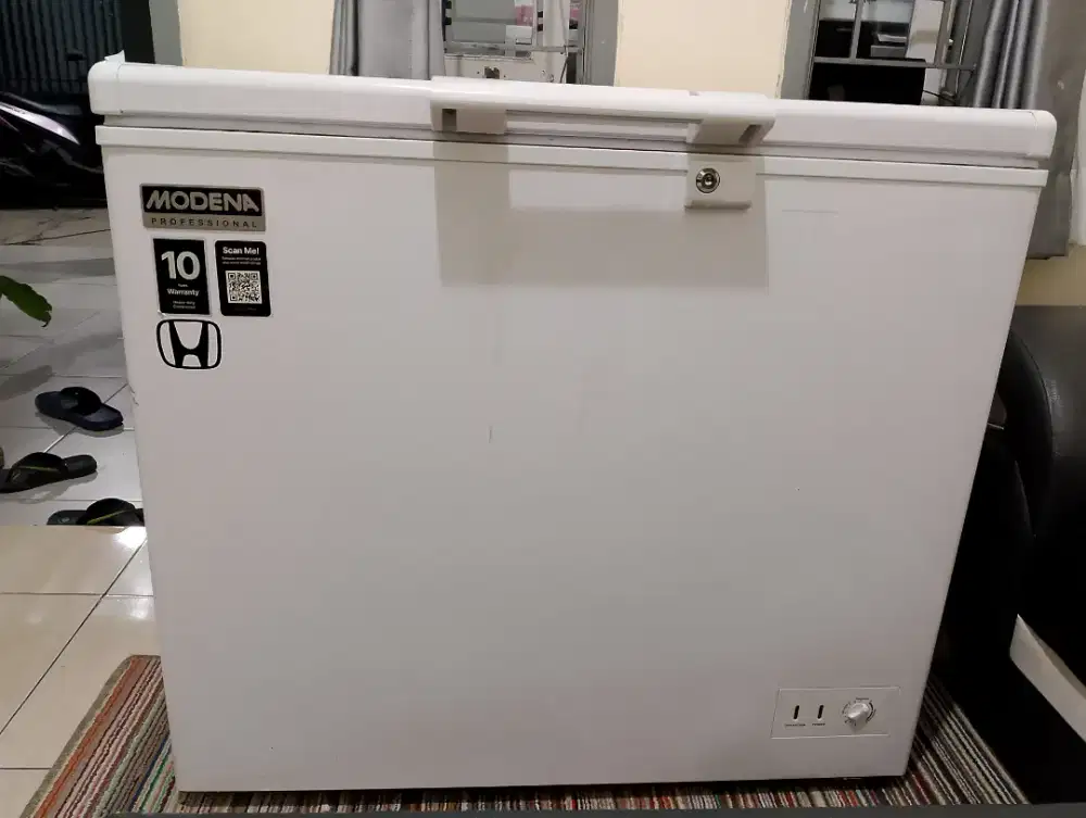 Freezer box modena
