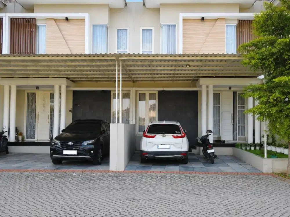 DIJUAL RUMAH WISATA SEMANGGI