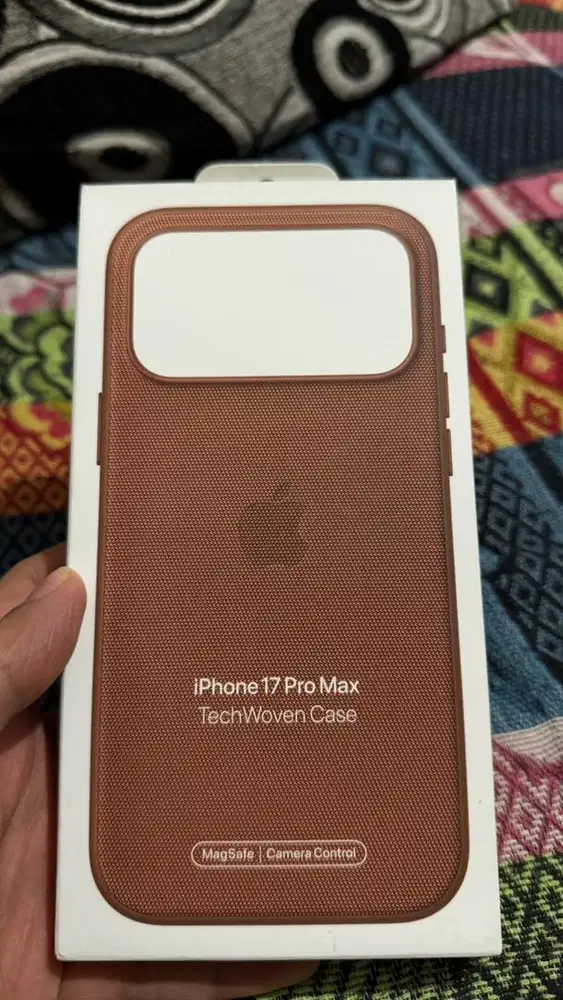 Techwoven Case iPhone 17 Pro Max warna Sienna