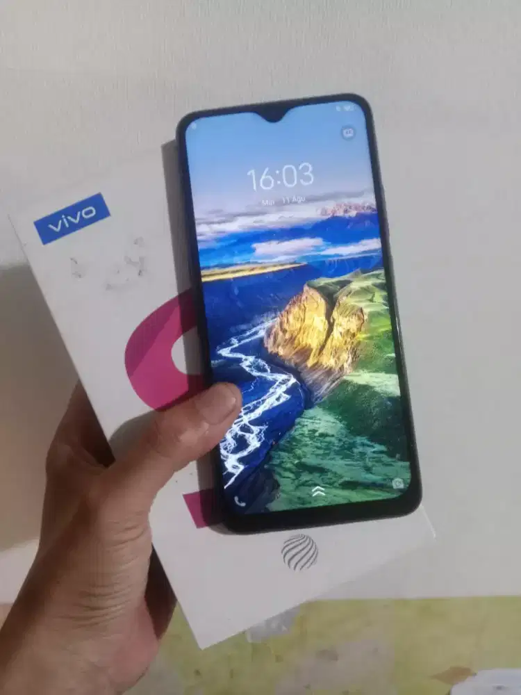 Vivo S1 spek 4/128 Kel hp cas box