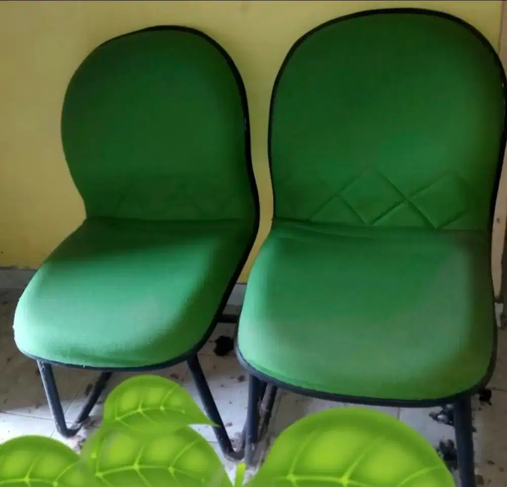 Dijual Kursi hijau 2