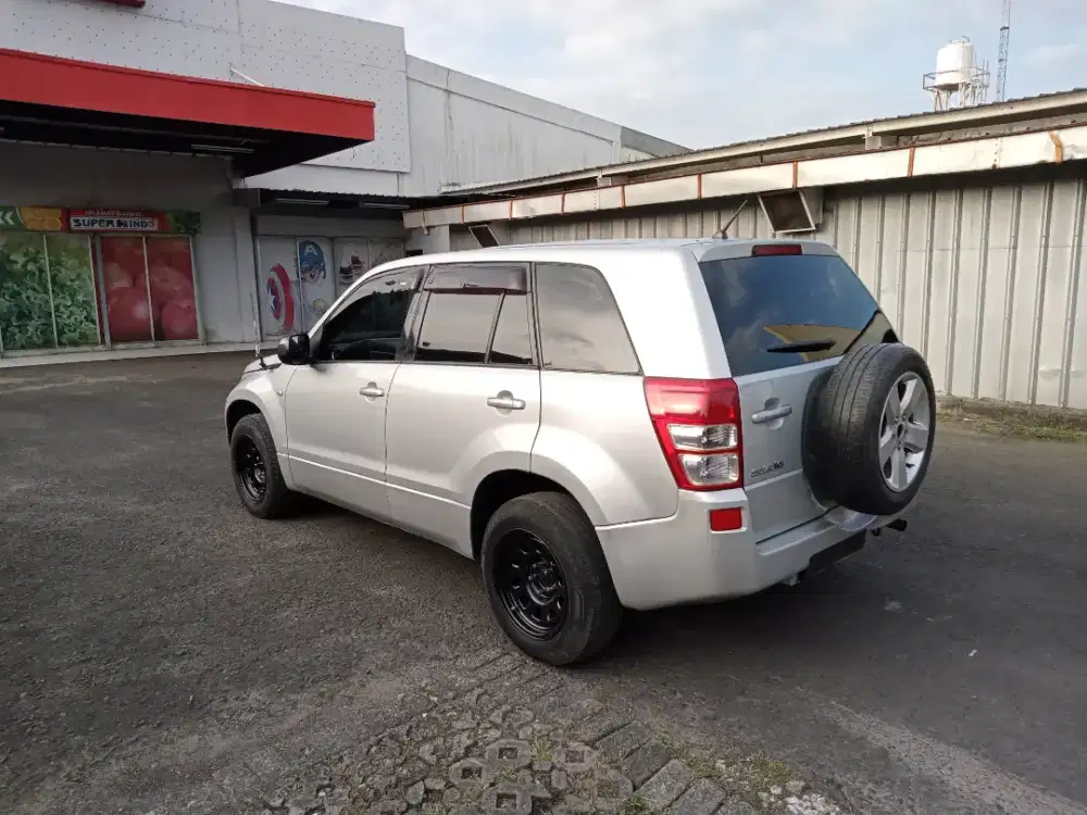 Suzuki grand Vitara manual