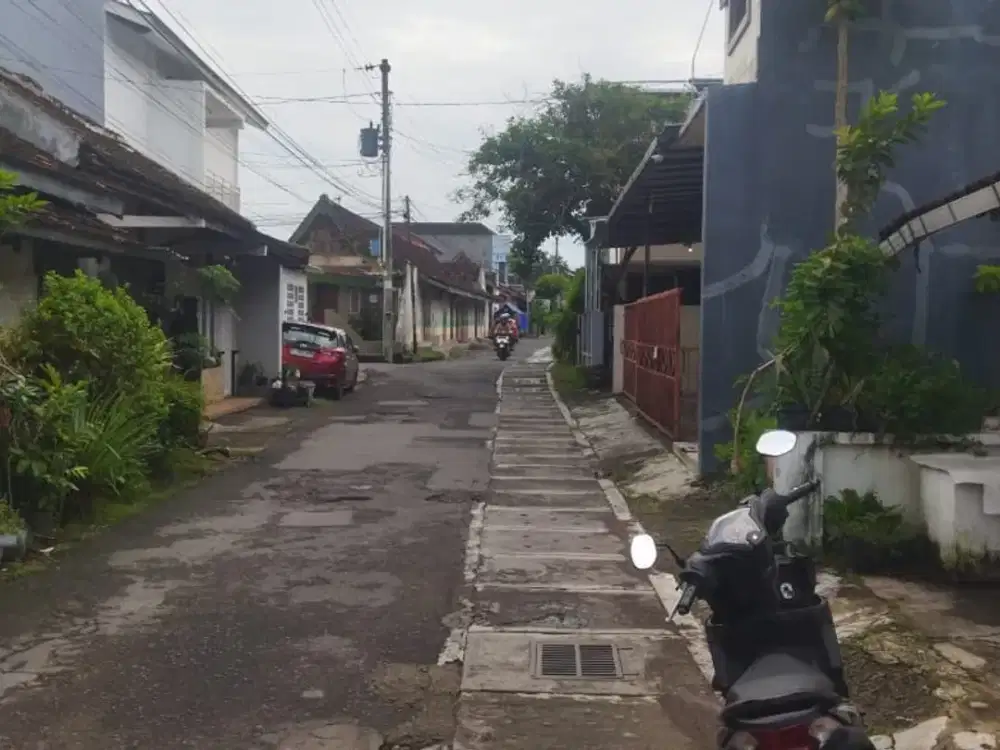 Dijual Tanah Bonus Rumah & Kos Aktif di Pogung Lor – Dekat Kampus Ugm