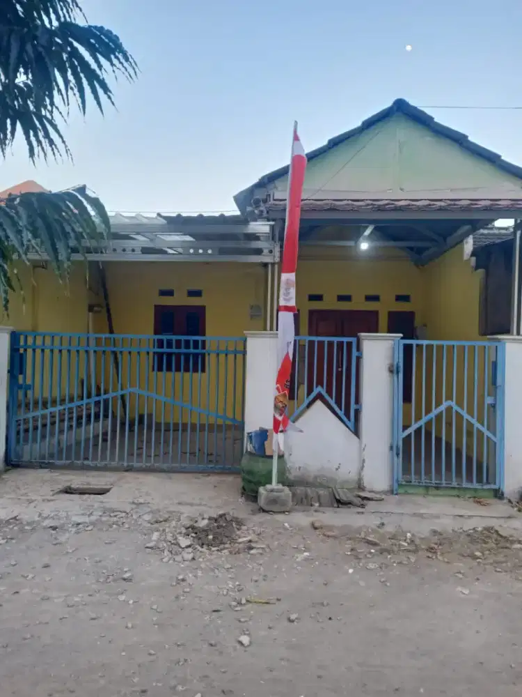 Di kontrakan 1rumah btn tonggara halaman luas depan lapangan voli