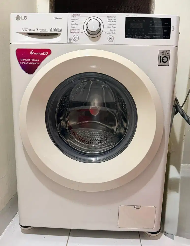 MESIN CUCI FRONT LOADING MERK LG 7 KG FC1207S5W