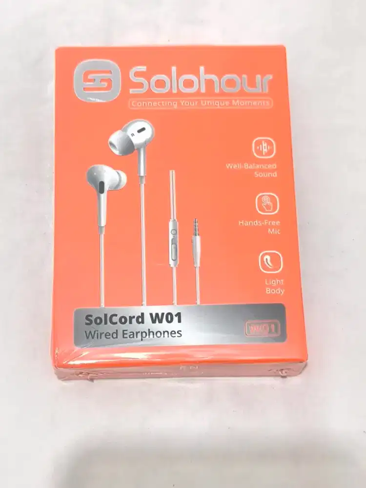 Solohour W01 Wired In Earphones