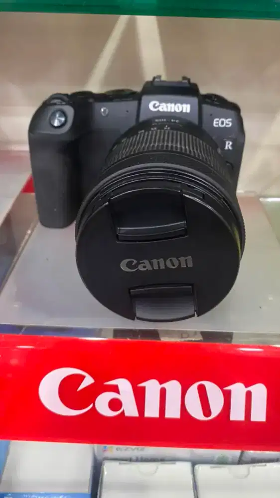 CANON EOS RP KIT