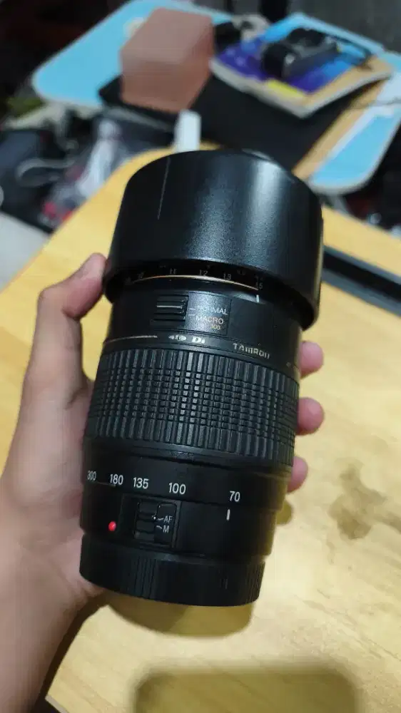 Lensa Tele Tamron AF 70-300mm for Canon