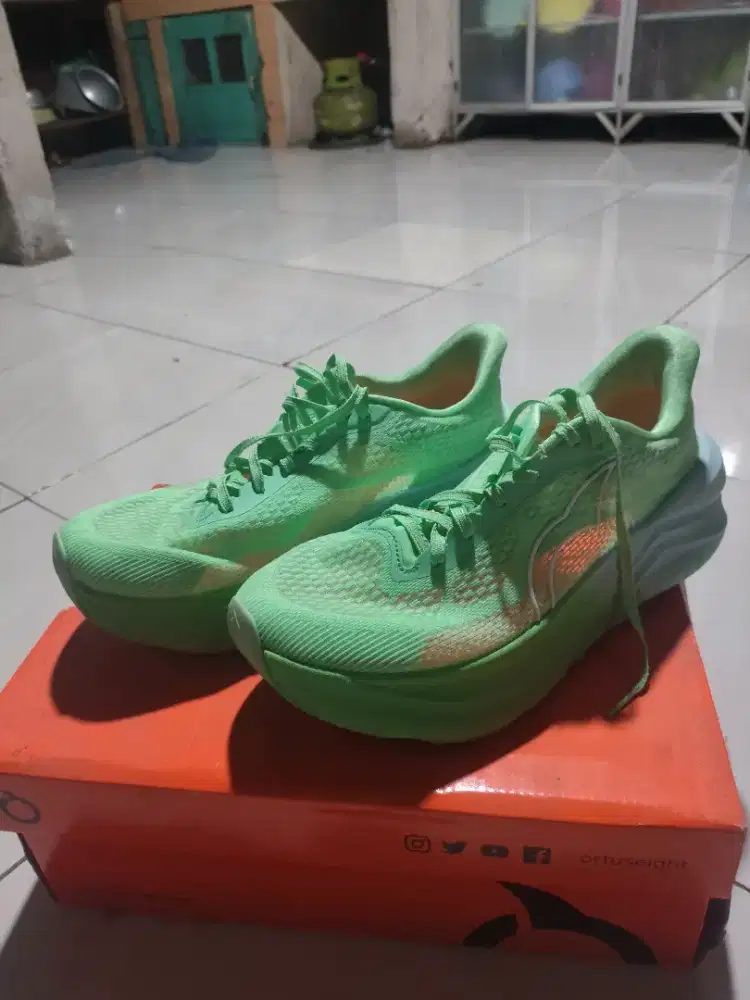 Sepatu ORTUSEIGHT HYPERBLAST 2.1