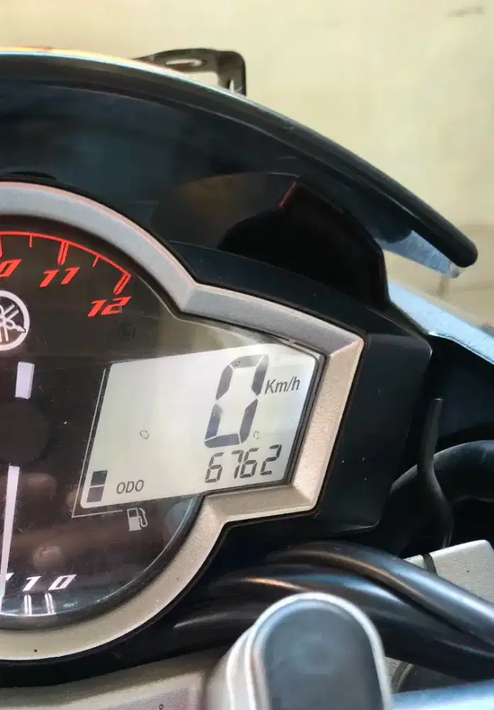 New Vixion Lightning KM Low