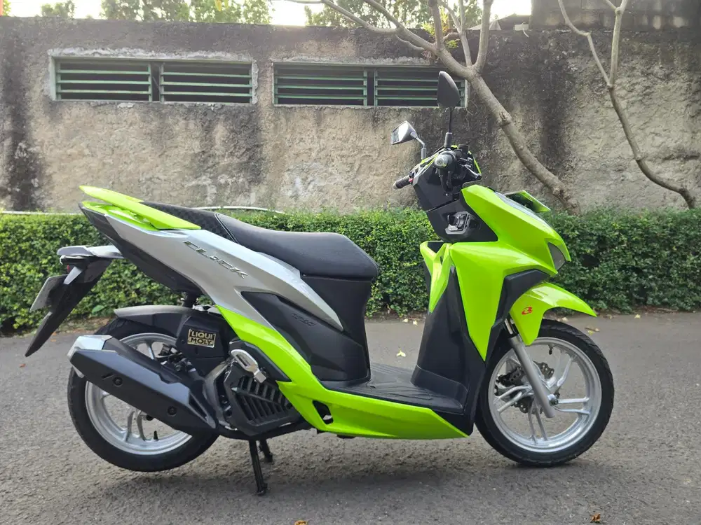 DIJUAL CASH NEW HONDA VARIO KEYLESS 150 THN 2019 PJK IDUP LAMPU BILED