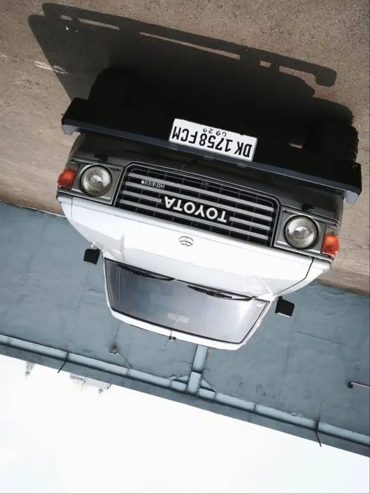 TOYOTA LANDCRUISER BJ60 1985 Silver 1984 Turbo Diesel 1986 1HDT Jakut