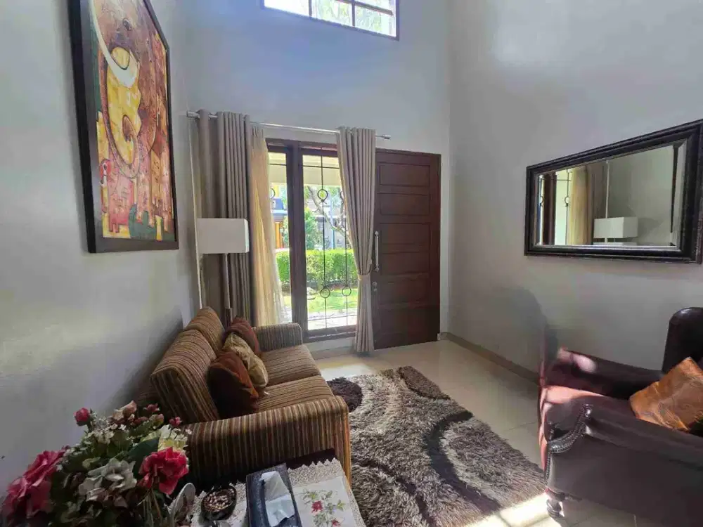 Rumah Asri di Kencana Loka BSD Tangerang Selatan | Rumah Second Rasa Baru Siap Huni