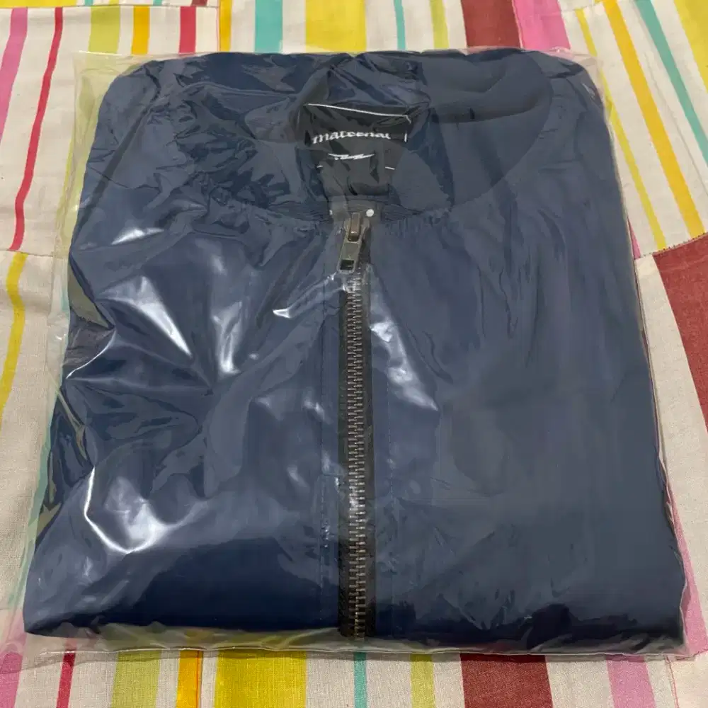 Jaket Bomber Maternal