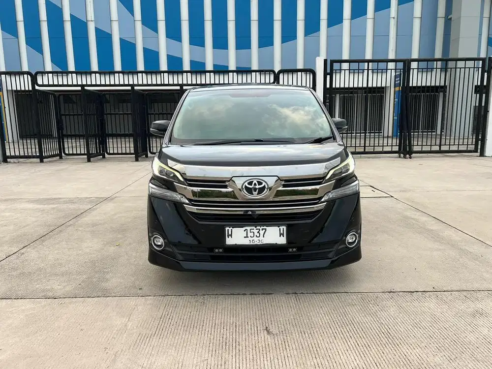 Vellfire g at 2015