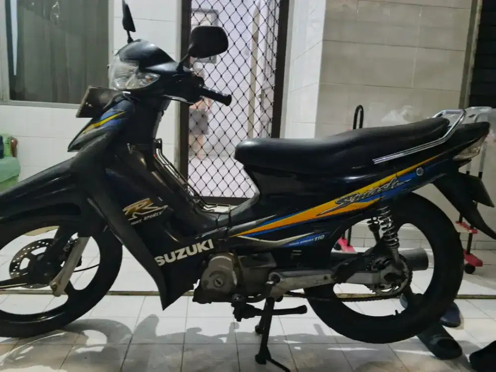 DIJUAL MURAH MOTOR SUZUKI SMASH TAHUN 2004