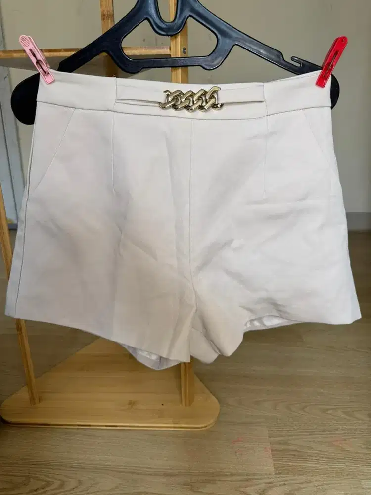 Marveile Short Pants Cream (Preloved) sz L
