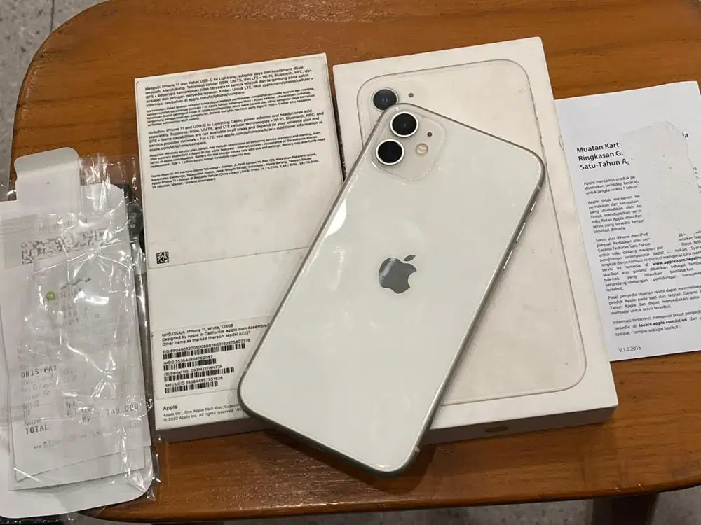 Iphone 11 128GB RESMI DIGIMAP bisa TT