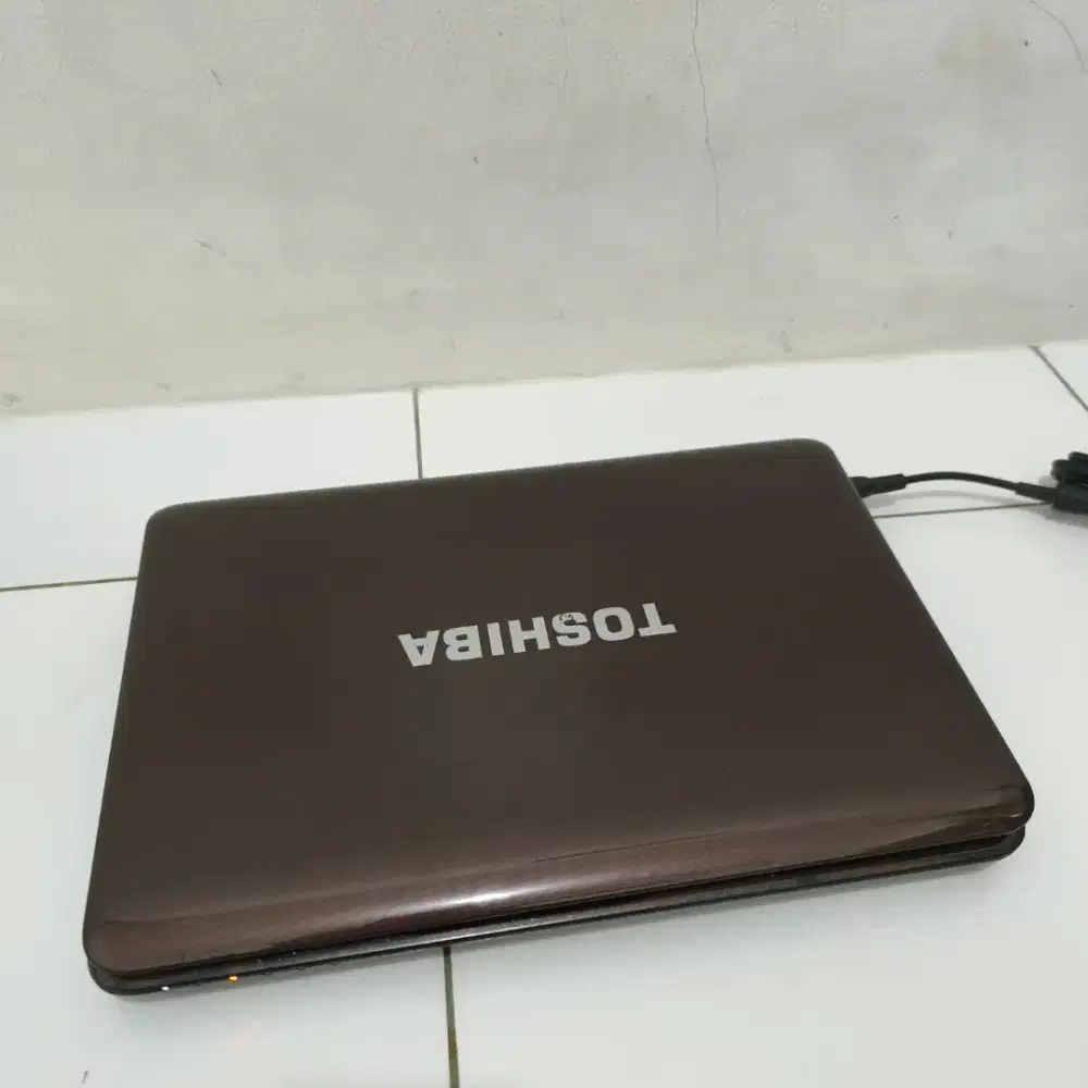 Laptop Toshiba l645 Intel core i5 siap pakai