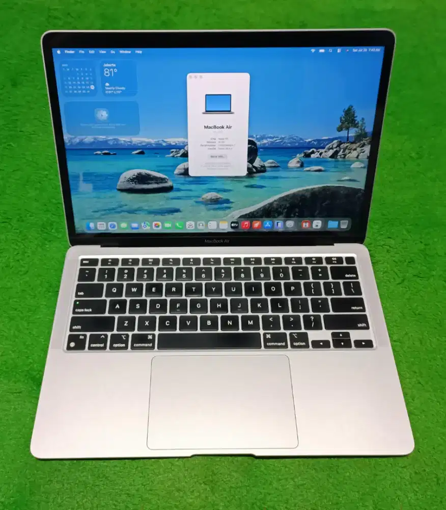 Apple MacBook Air M1 2020 13inch M1 16/512 GB Silver Mulus Murah