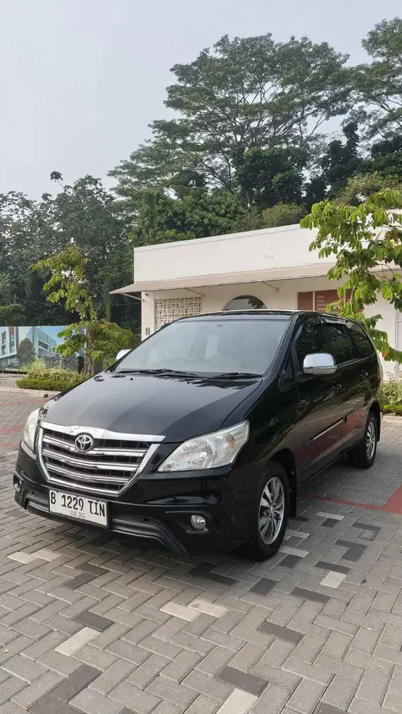 Innova G AT 2015 Bensin