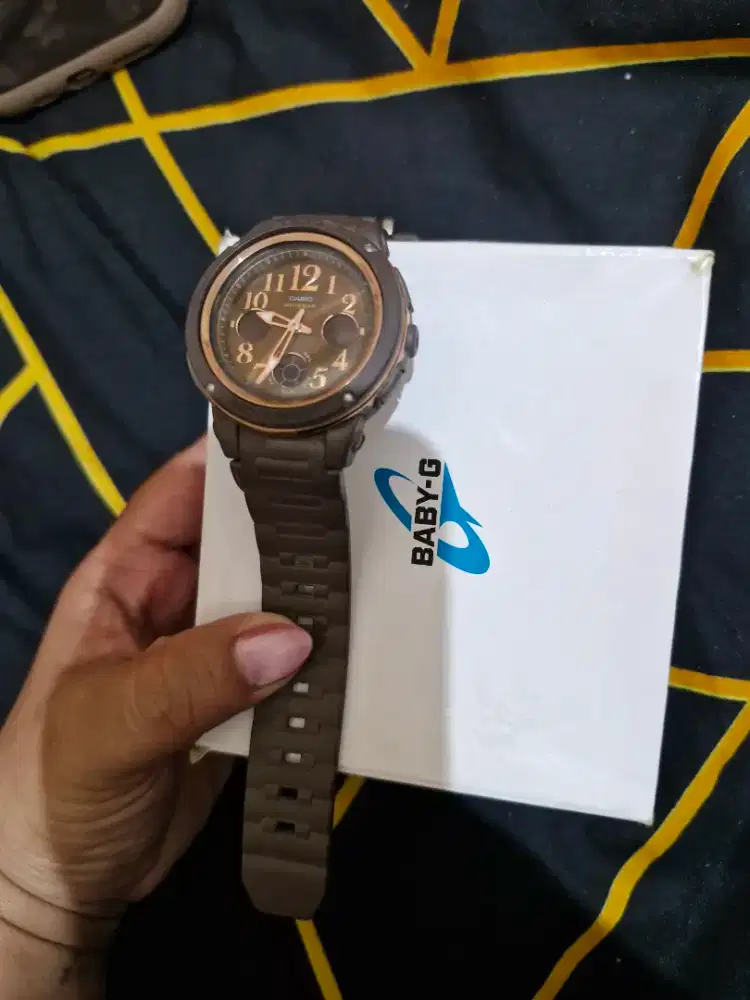 Jam tangan casio baby G