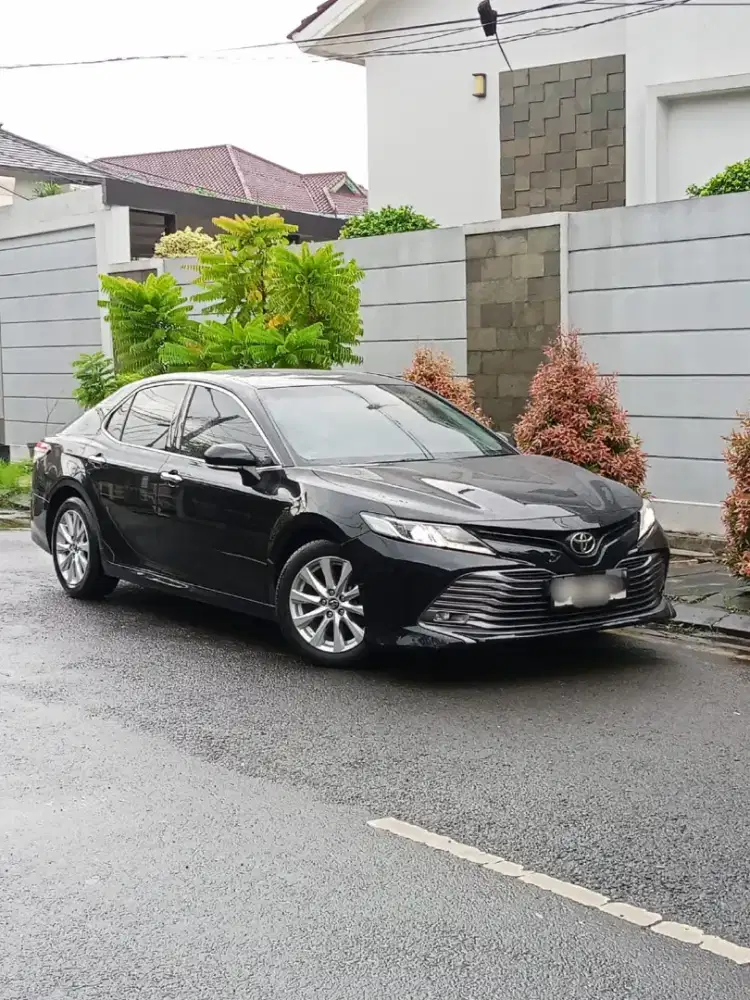 Dijual Camry G 2020