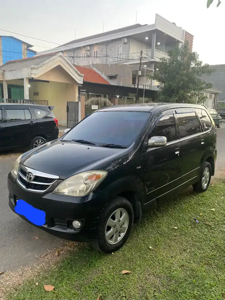 TOYOTA AVANZA G 1.3 MT 2009 SUPER LOW KM!