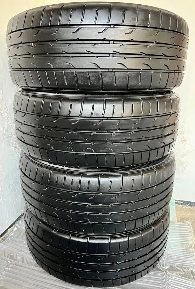 Ban 225/50 R18 dunlop direzza nik2024