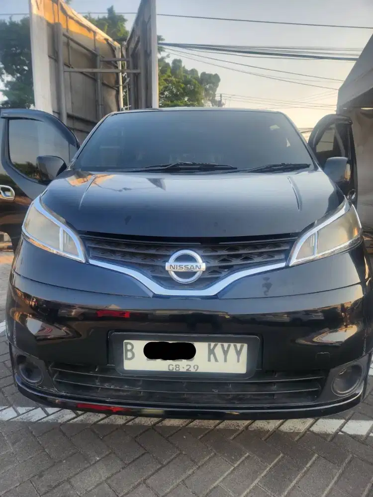 NISSAN GRAND EVALIA MANUAL,MINIBUS SPORT MEWAH KLG PEMAKAI WANITA(NEGO