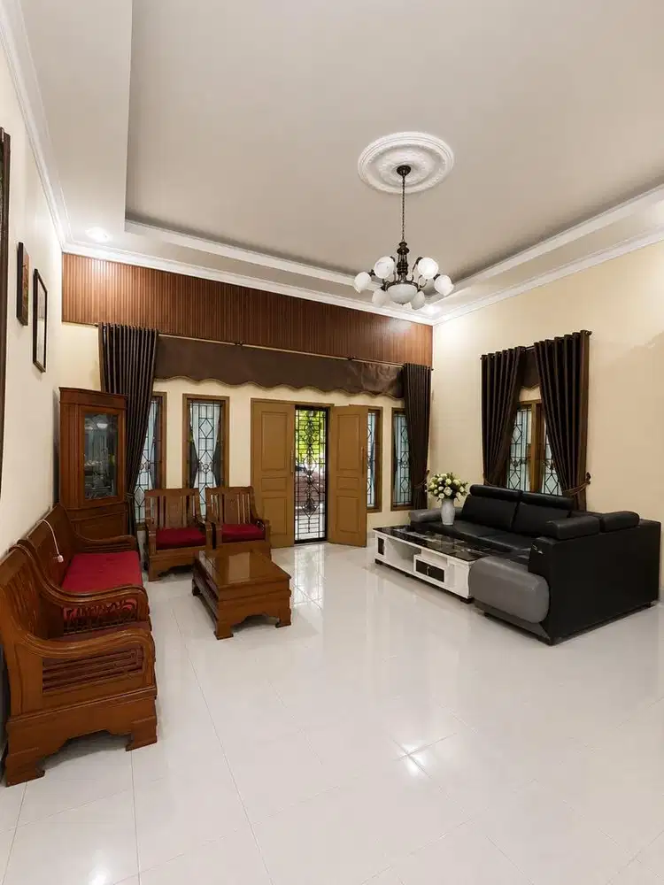 Dijual Rumah Bulatan di Tengah Kota Pekanbaru