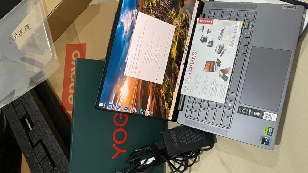 Laptop Yoga Pro 7 14irh8