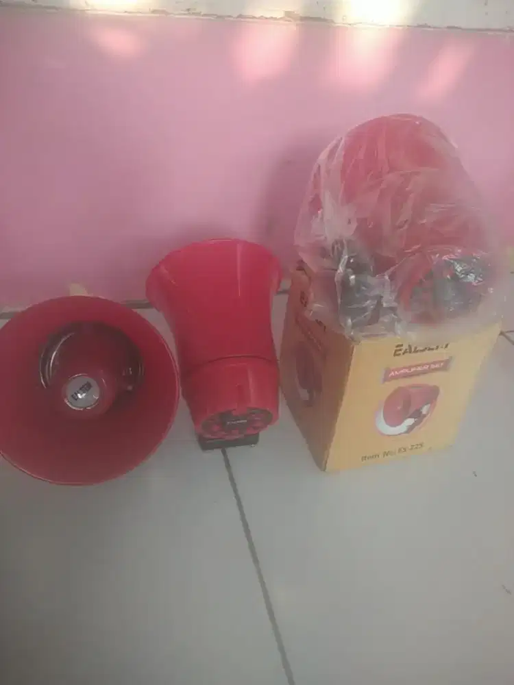 Toa megaphone bluetooth  ealsem