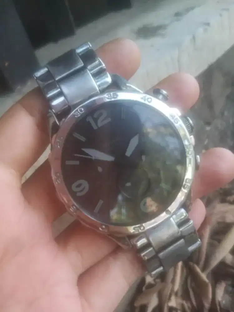 Jam Pria Besar Fossil Chronograph