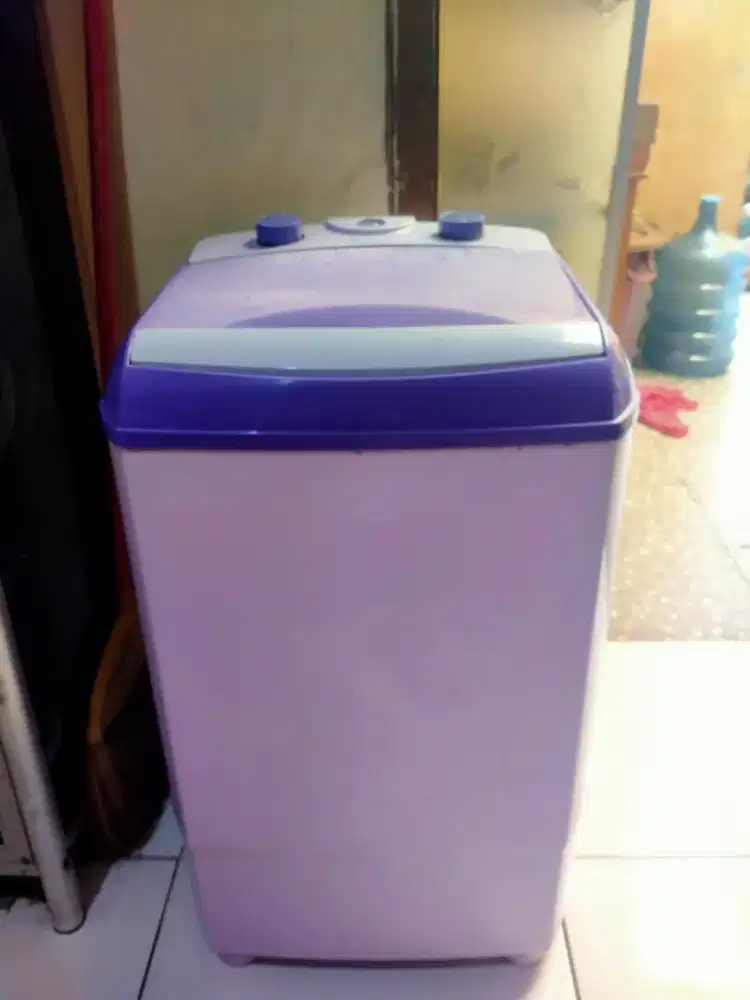 Mesin cuci portabel merek saga kap 4kg