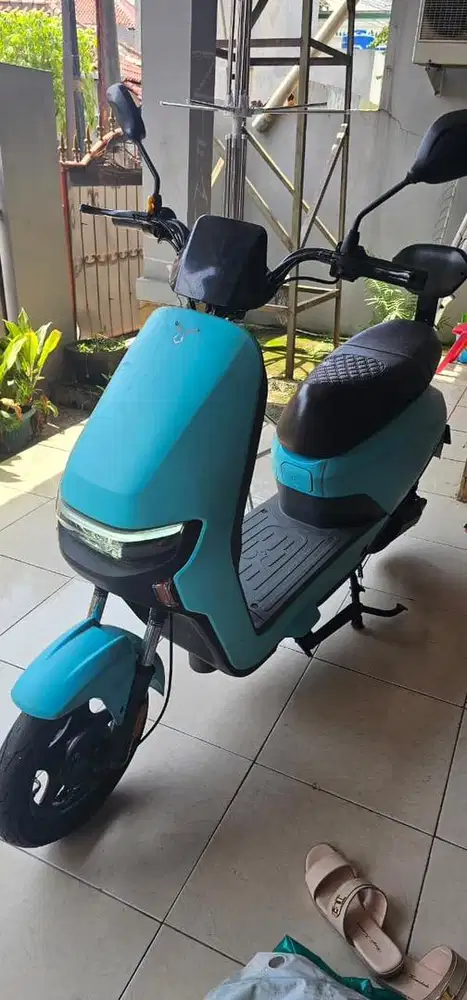 Sepeda listrik uwinfly mulus