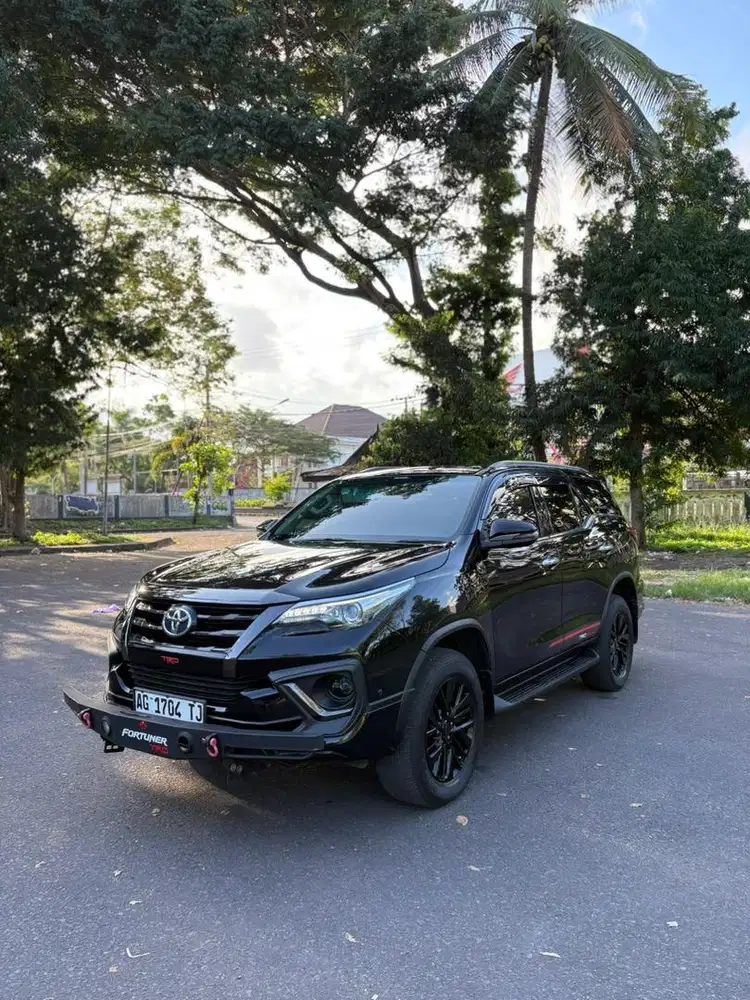 Toyota Fortuner TRDs 2020 plat AG matic diesel