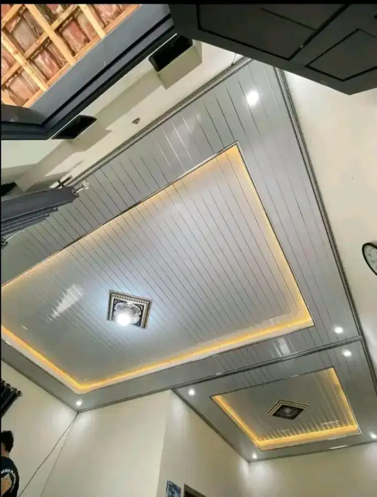 JUAL PLAFON PVC DAN WPC MENERIMA PEMASANGAN
