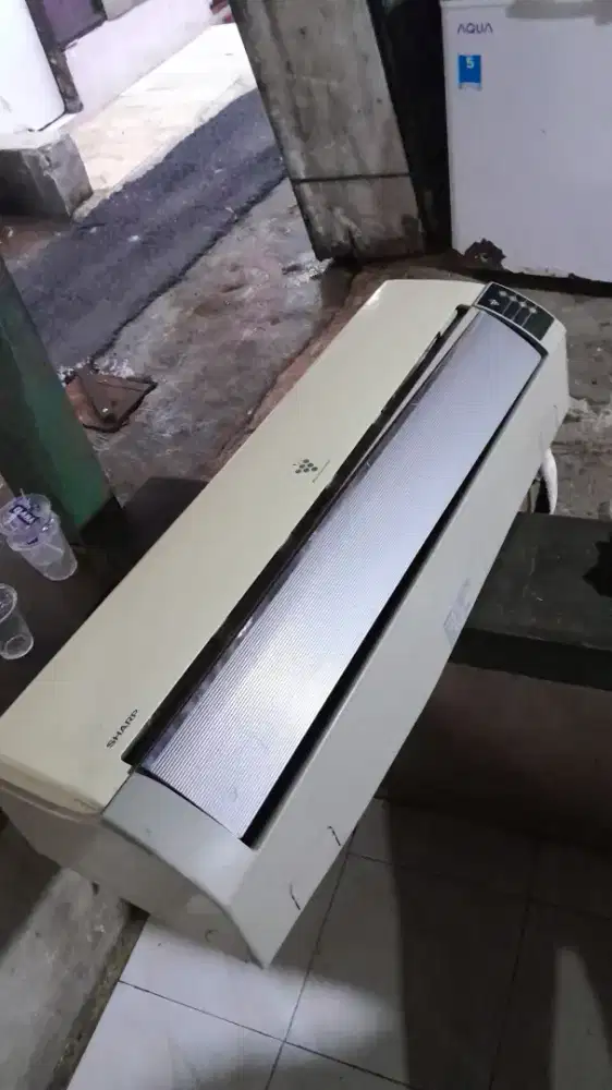 INDOR AC SHARP 1/2PK